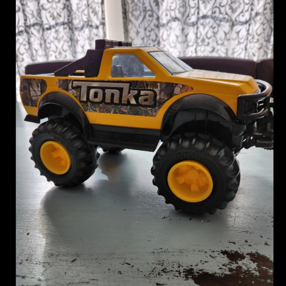 toy car truck